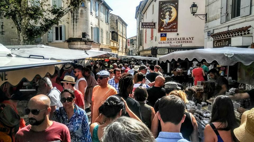 شقة Le Lapin Blanc Saint-Rémy-de-Provence المظهر الخارجي الصورة